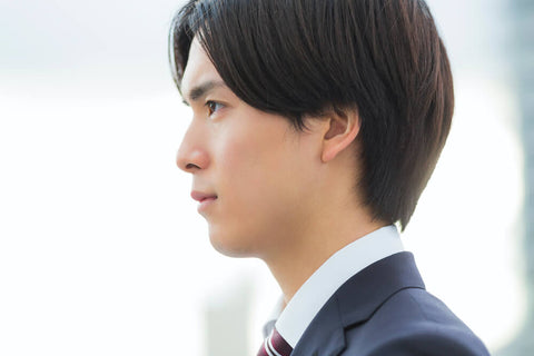 新社会人の男性が喜ぶプレゼントは？予算から選び方を解説