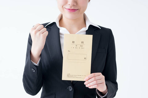 初任給で家族に贈るプレゼントの予算や選び方を解説