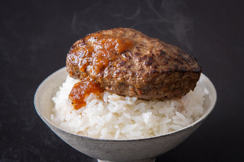 【9/29 肉の日｜限定100個】近江牛100％ フレッシュハンバーグ 和風醤油ソース【冷凍】