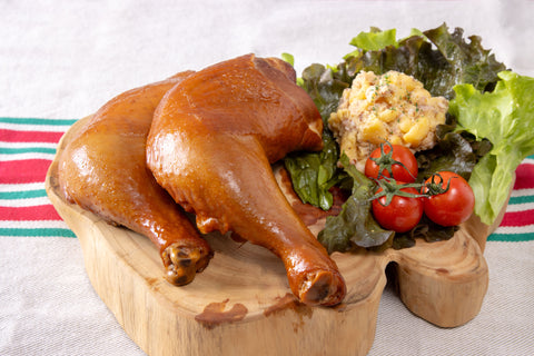 白金矢澤精肉店　信玄どりのクリスマススモークチキン【冷凍】